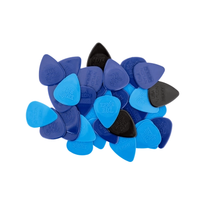 Ernie Ball - Assortiment de médiators en nylon moulés par injection - Fins, moyens et épais - Lot de 50