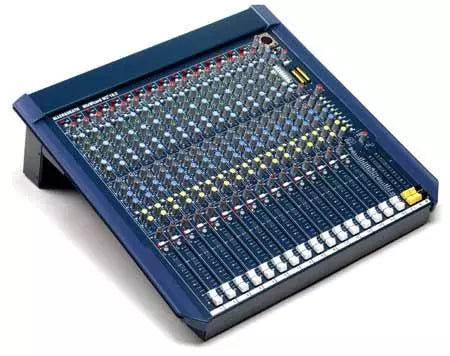 Allen & Heath - W3 1602 - 16 Channel Mixer