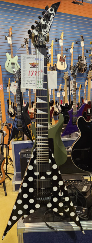 Guitare Jackson Pro Signature Phil Demmel d'occasion avec étui