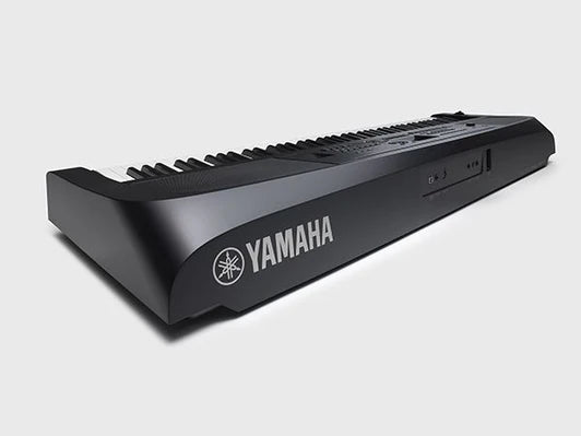 Yamaha - DGX670 Piano numérique 88 touches - Noir
