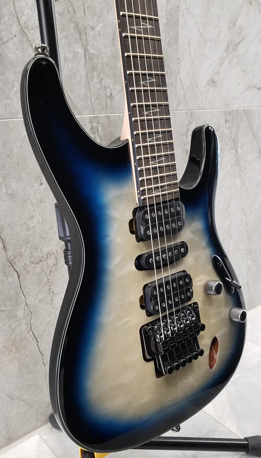 Ibanez - Guitare électrique signature JIVAJR Nita Strauss - Deep Sea Blonde