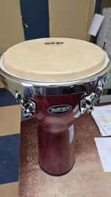 Djembé Mano Percussion MP1511F-WRD d'occasion, jante confort en fibre de verre, 11 pouces, rouge vin