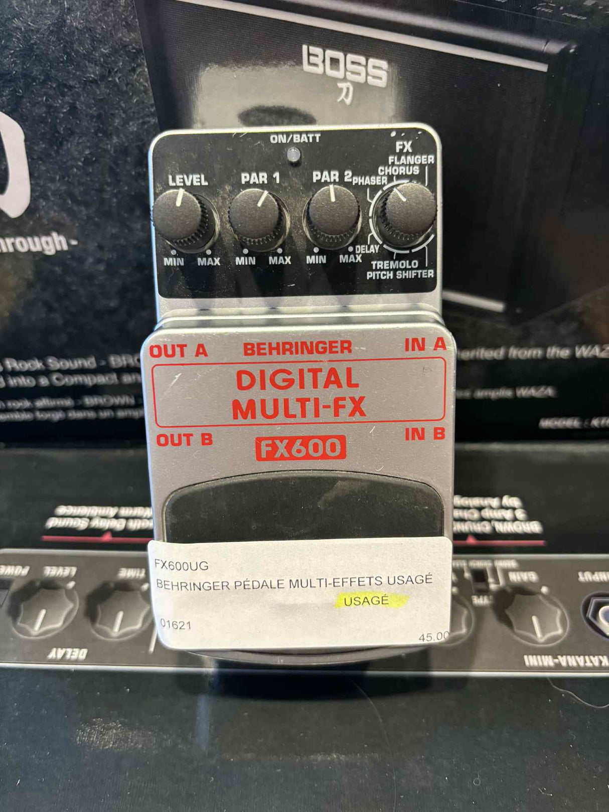 Pédale multi-effets stéréo numérique d'occasion