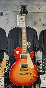 Pre-owned Gibson Les Paul with Hard Case ( Very Good Condition )