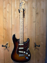 Pre-owned Fender American Professional Stratocaster Maple Fingerboard - 3-Colour Sunburst with case