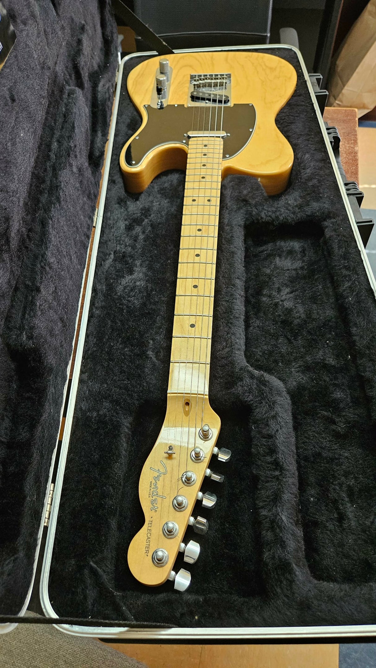 Fender Telecaster 60ème Anniversaire d'occasion avec étui rigide Fender de luxe 011-6112-768