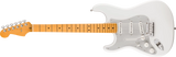 Fender - American Ultra II Stratocaster, touche en érable avec étui - Avalanche (gaucher)