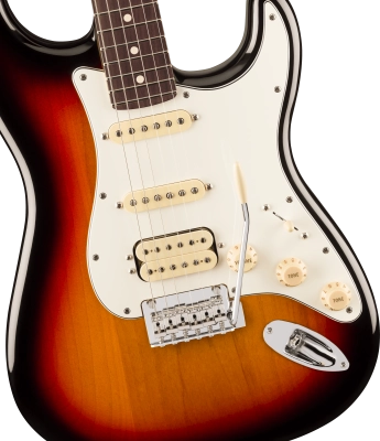 Fender - Player II Stratocaster HSS, touche palissandre - Sunburst 3 tons 0140540500