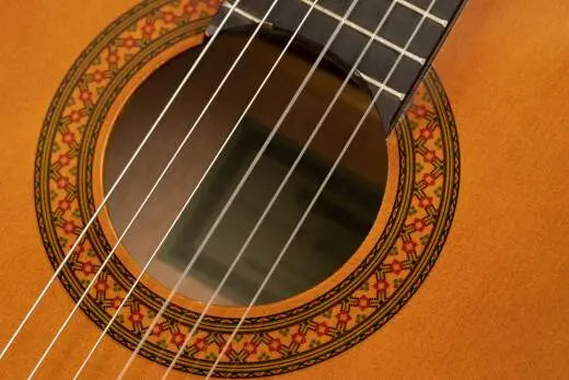 Yamaha - C40 - Classical Guitar