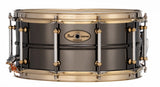 Caisse claire Pearl - SensiTone 6,5x14 en édition limitée, finition nickel noir/laiton
