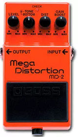 BOSS - Méga Distorsion