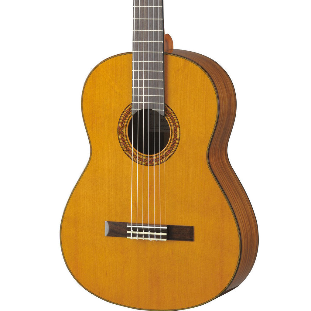Yamaha - Guitare classique d'étude demi-échelle CGS102A
