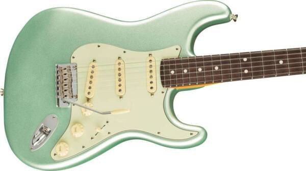 Fender Stratocaster Guitar American Professional II, rosewood fretboard - Mystic Surf Green - Image 3